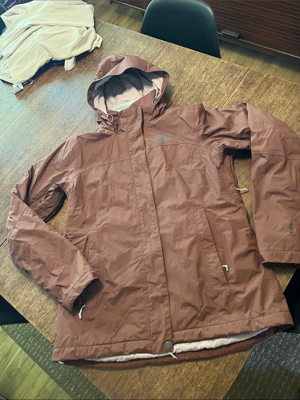 REI Women's Peak 2L Ski Snow Jacket waterproof size medium